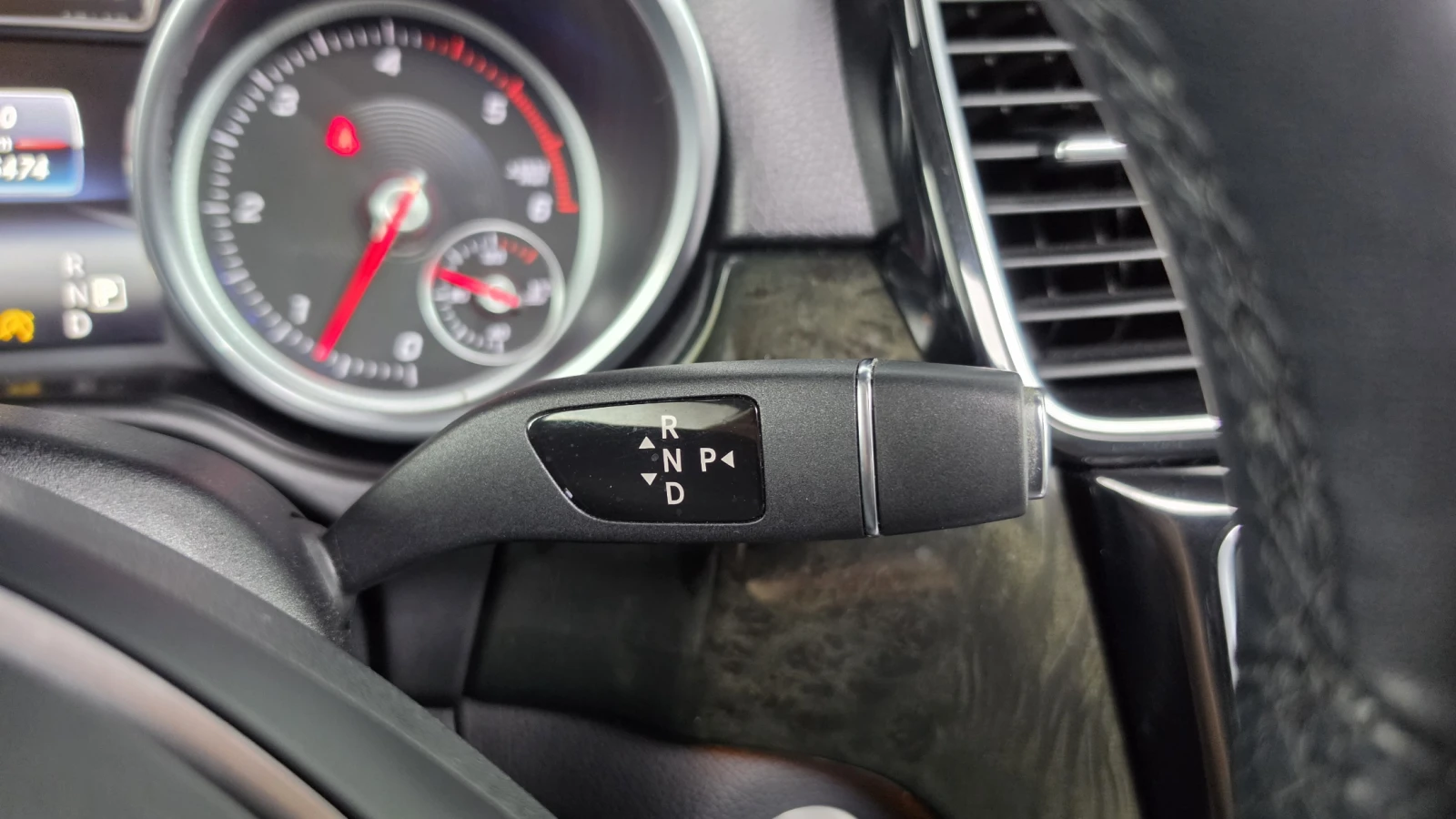 Mercedes-Benz GLE 350 ЕЛ. БАГАЖНИК* BLIND SPOT* ЛЮК* КРАЙНА ЦЕНА, снимка 9 - Автомобили и джипове - 55243759