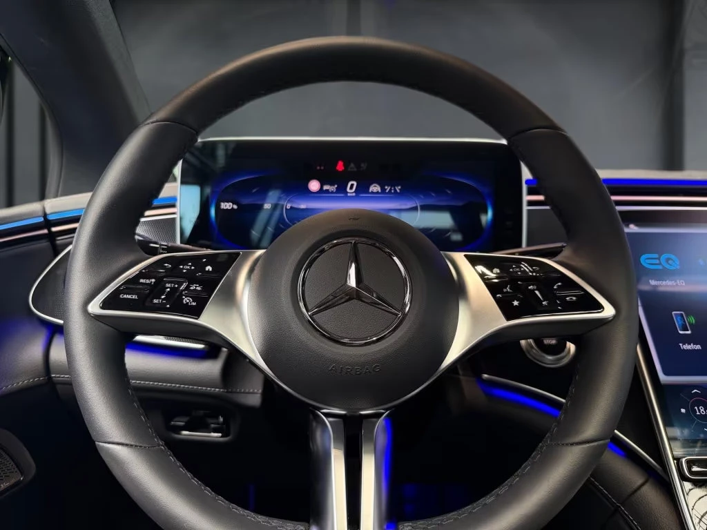 Mercedes-Benz EQE 300 AMG/245HP/BURM/HUD/PANO/360/NIGHT/716z, снимка 8 - Автомобили и джипове - 55573846