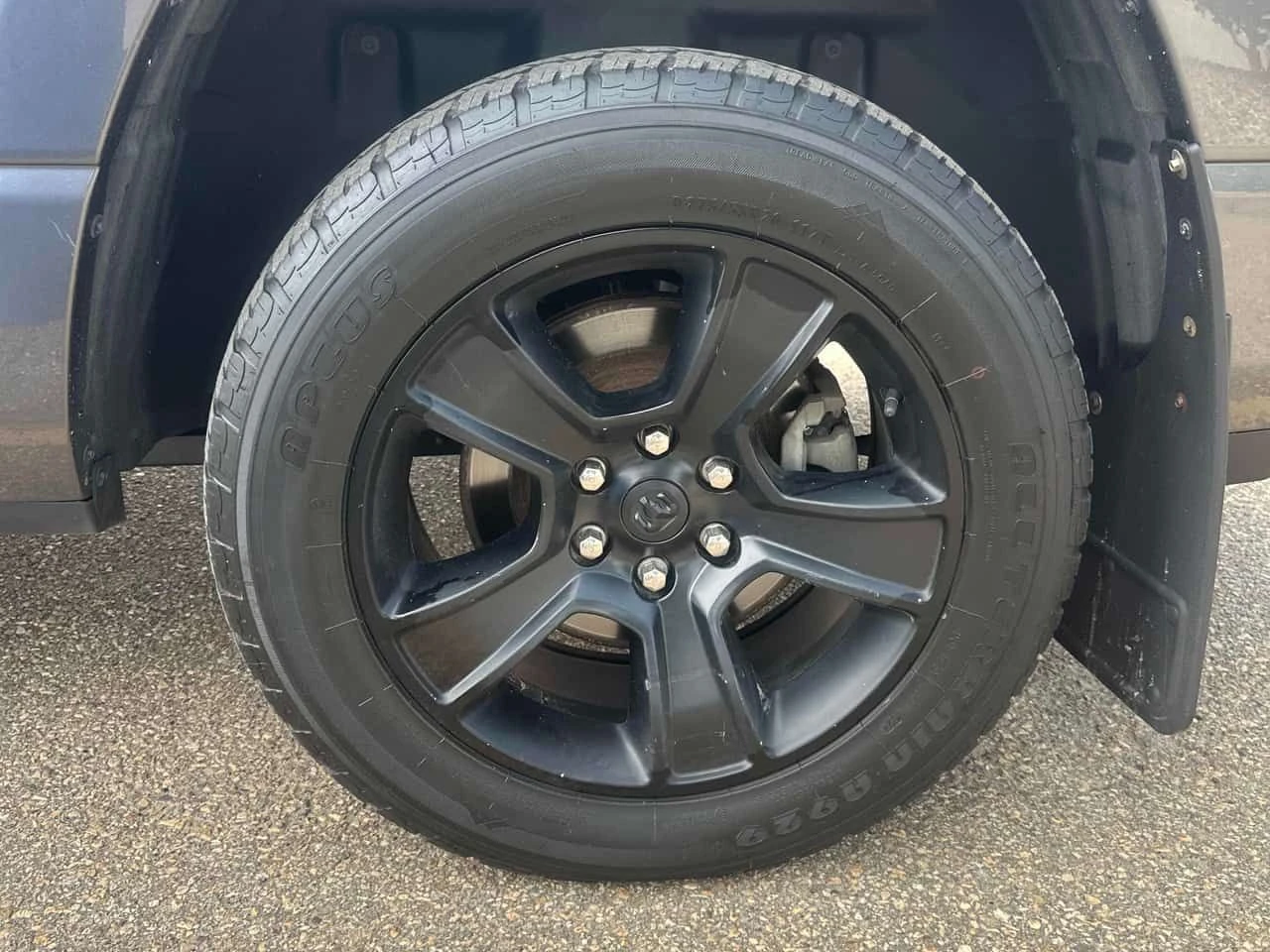 Dodge RAM 1500 Sport | CARFAX | БЕЗ ИНЦИДЕНТИ | ДВА КЛЮЧА, снимка 10 - Автомобили и джипове - 55640341