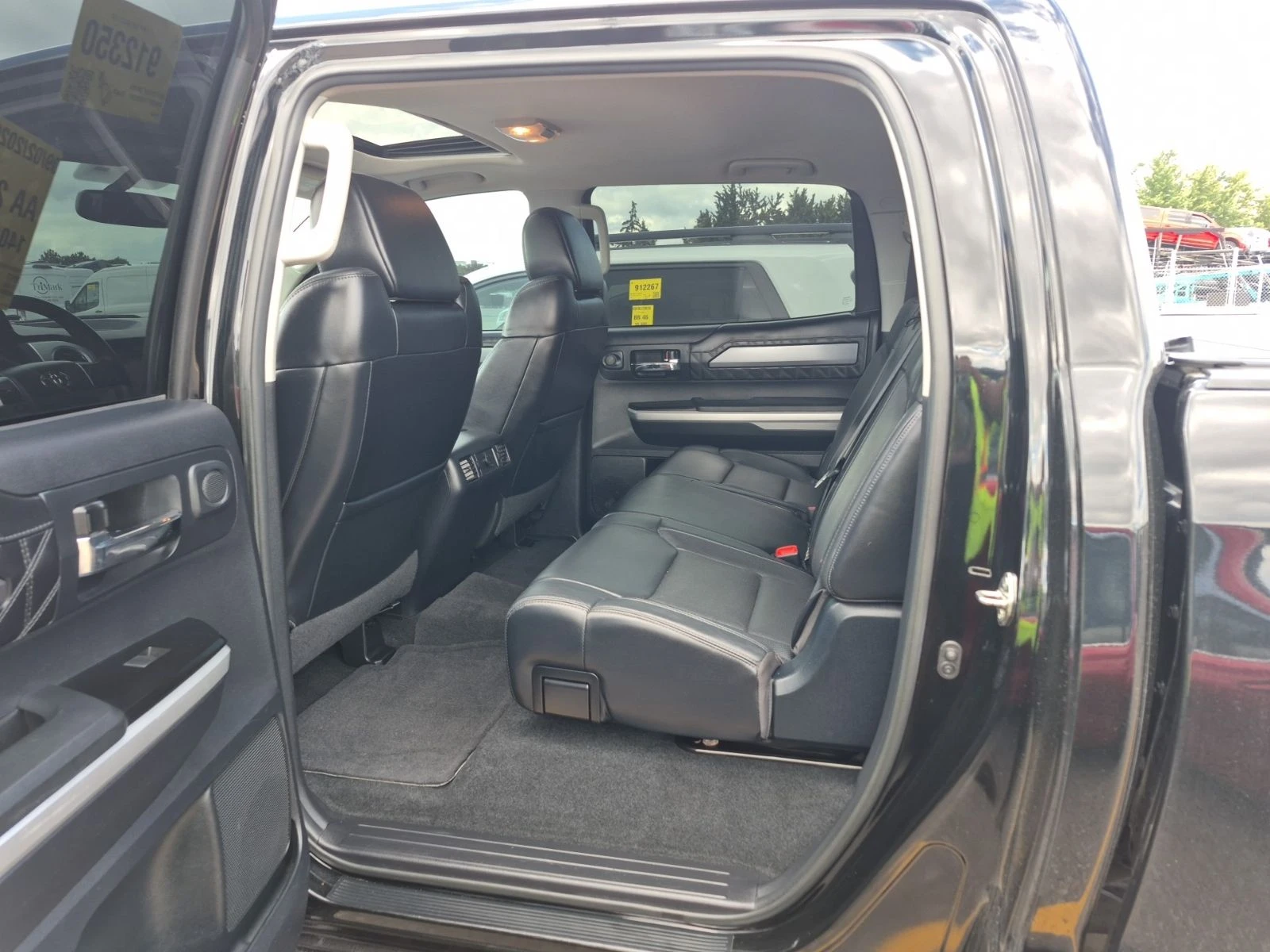 Toyota Tundra Platinum* JBL* Обдух* Пано, снимка 13 - Автомобили и джипове - 55900118