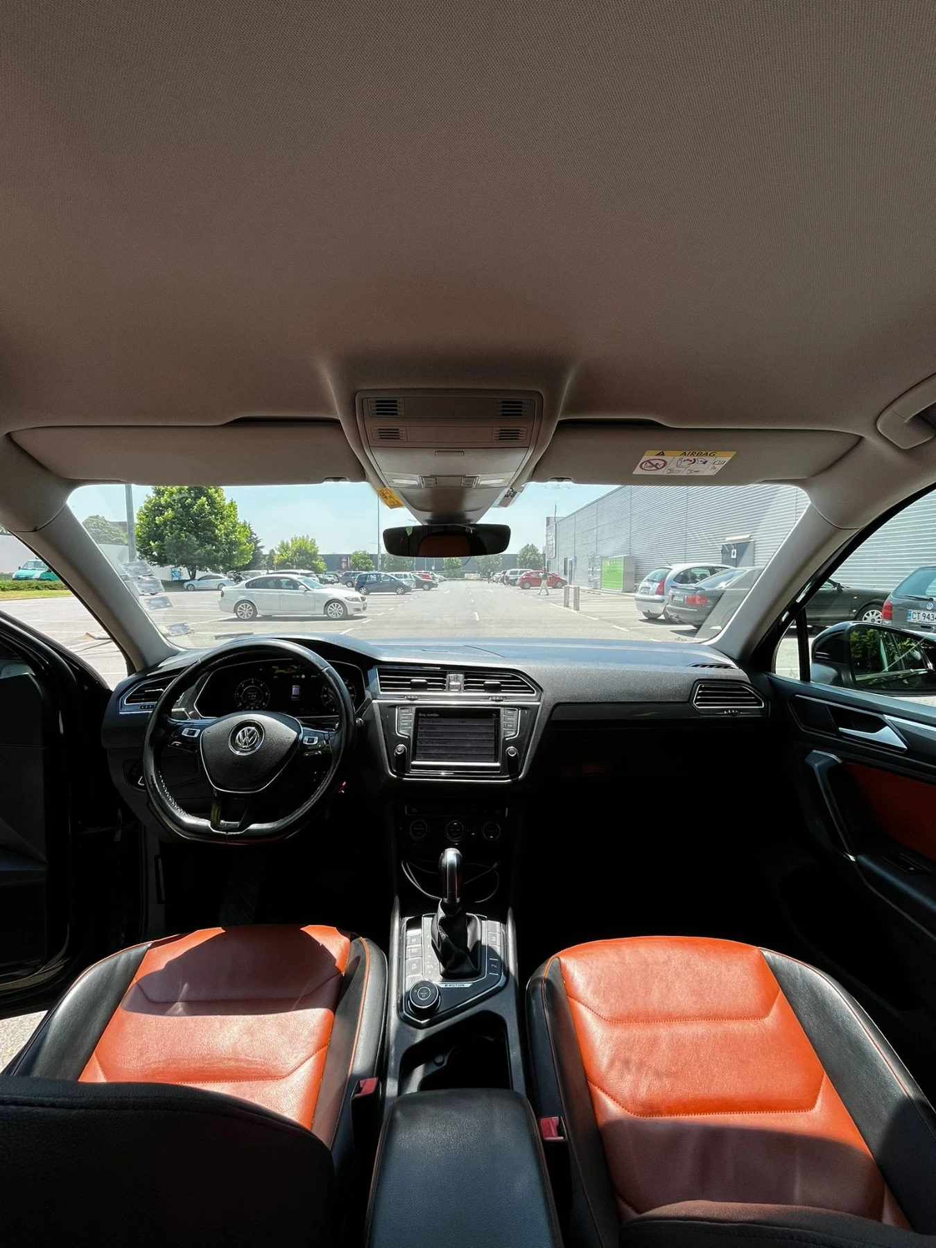 VW Tiguan DIGITAL 190к.с., снимка 9 - Автомобили и джипове - 55965389