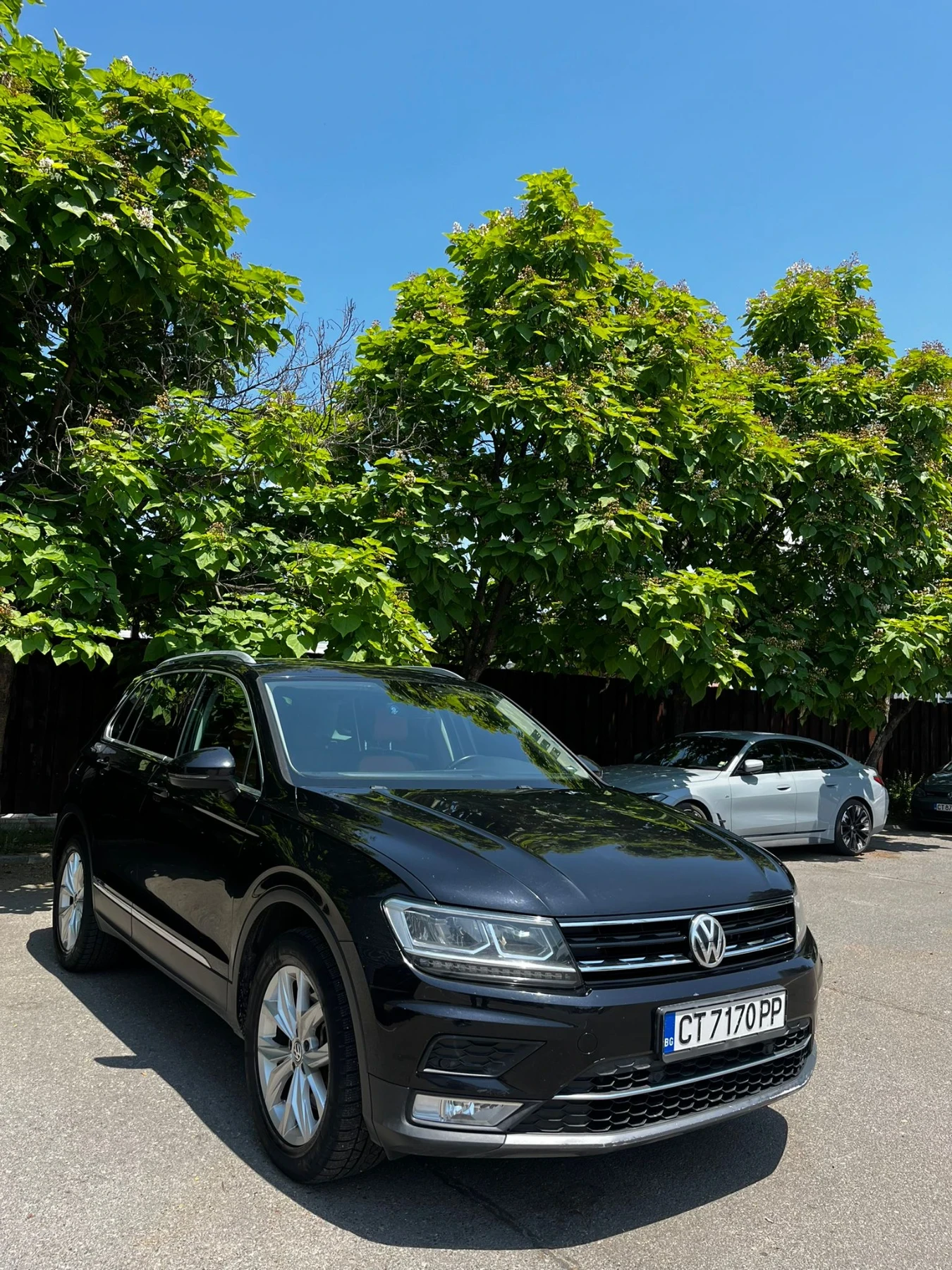 VW Tiguan DIGITAL 190к.с., снимка 2 - Автомобили и джипове - 55965389