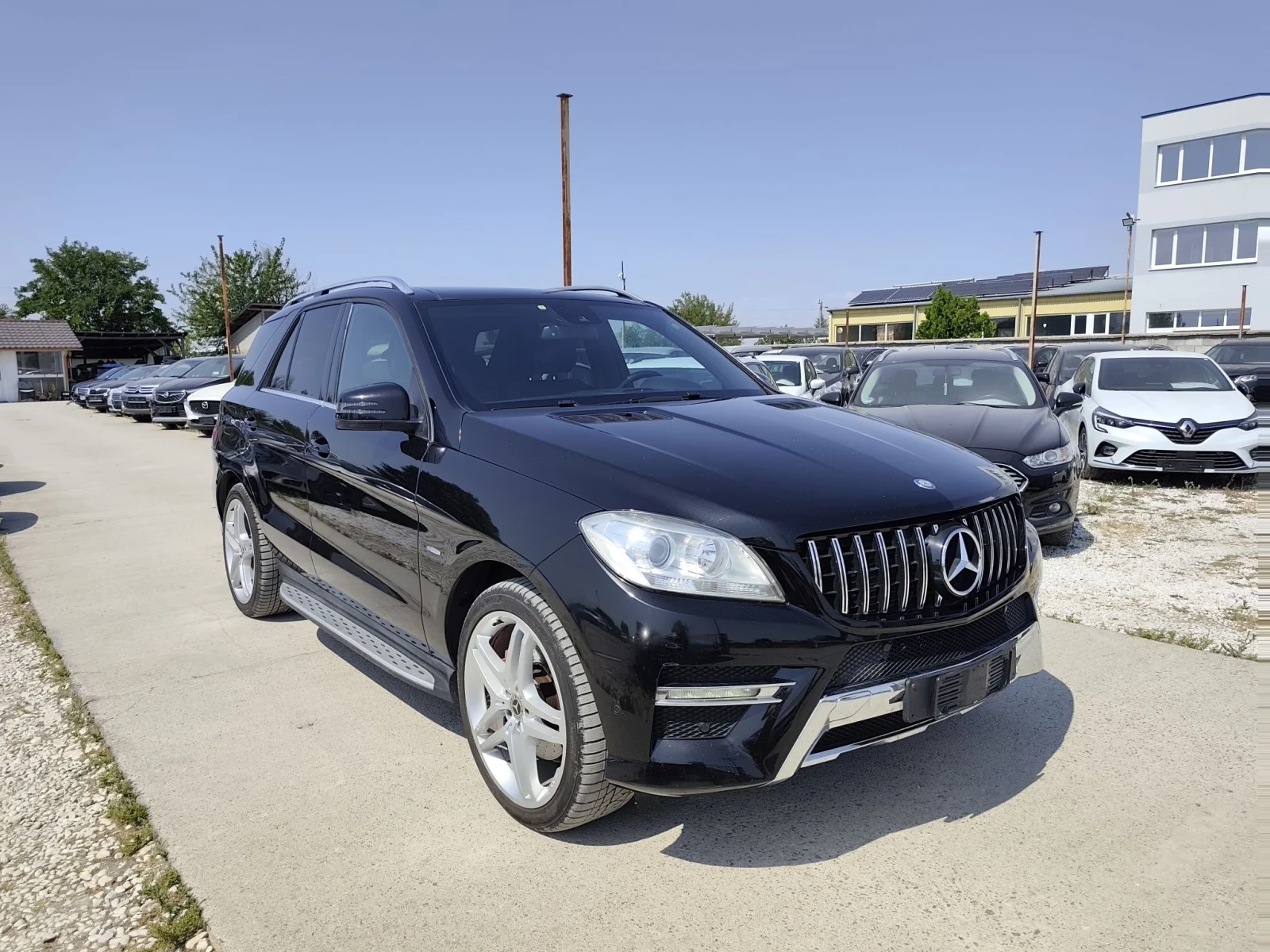 Mercedes-Benz ML 350 AMG, снимка 3 - Автомобили и джипове - 56072524