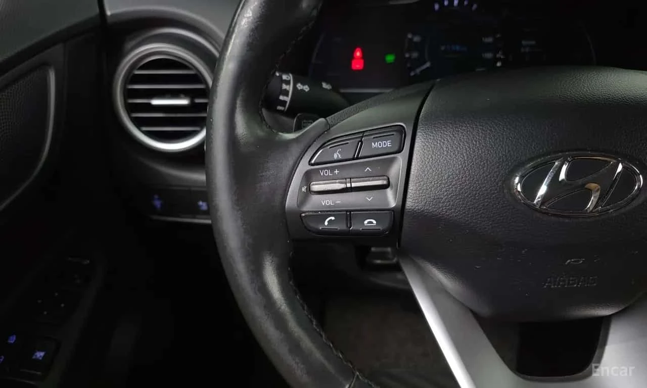 Hyundai Kona * Premium * ЦЕНА ДО БГ, снимка 15 - Автомобили и джипове - 56163339