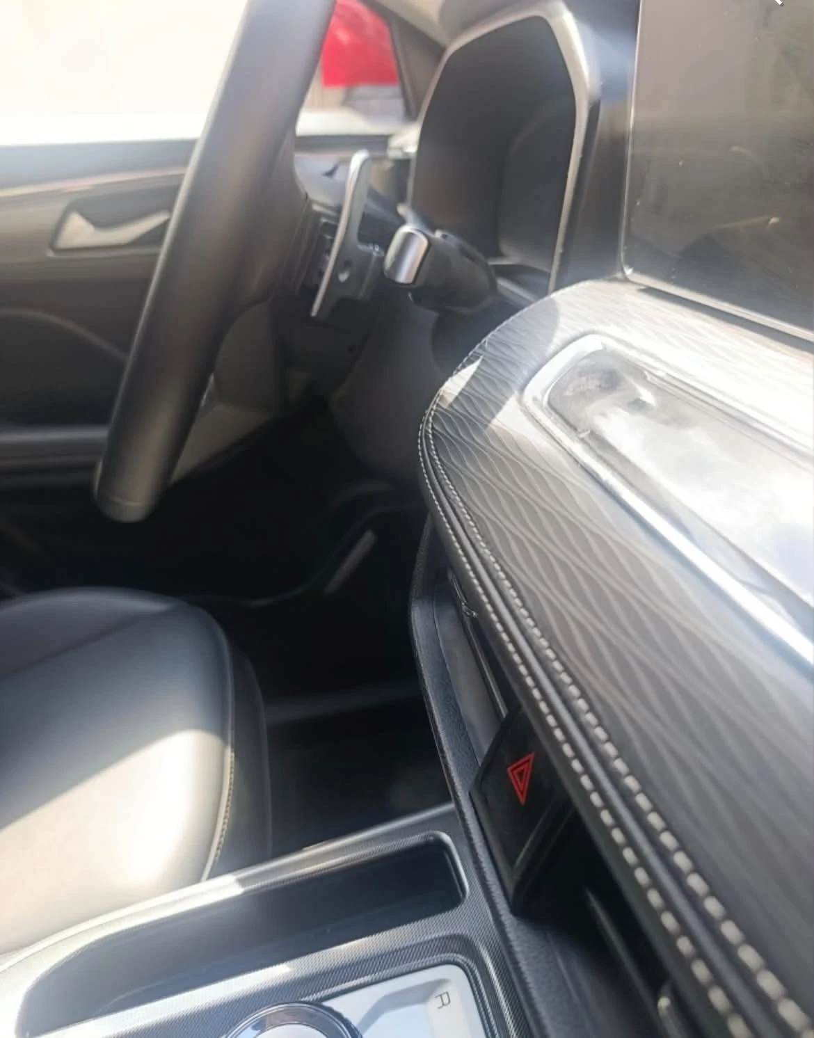 Haval Jolion, снимка 11 - Автомобили и джипове - 56330741