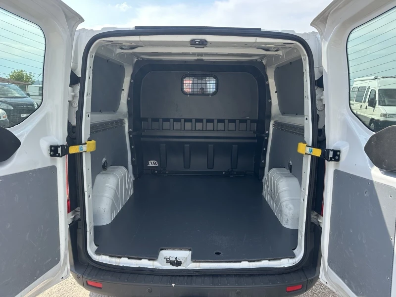 Ford Transit Custom, снимка 9 - Бусове и автобуси - 51417573
