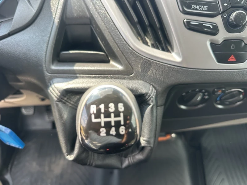 Ford Transit Custom, снимка 13 - Бусове и автобуси - 51417573