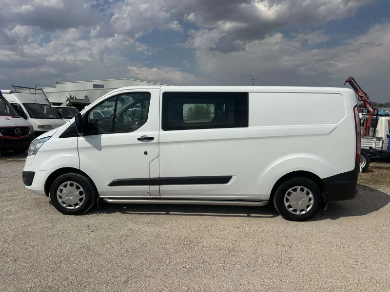 Ford Transit Custom, снимка 8 - Бусове и автобуси - 51417573