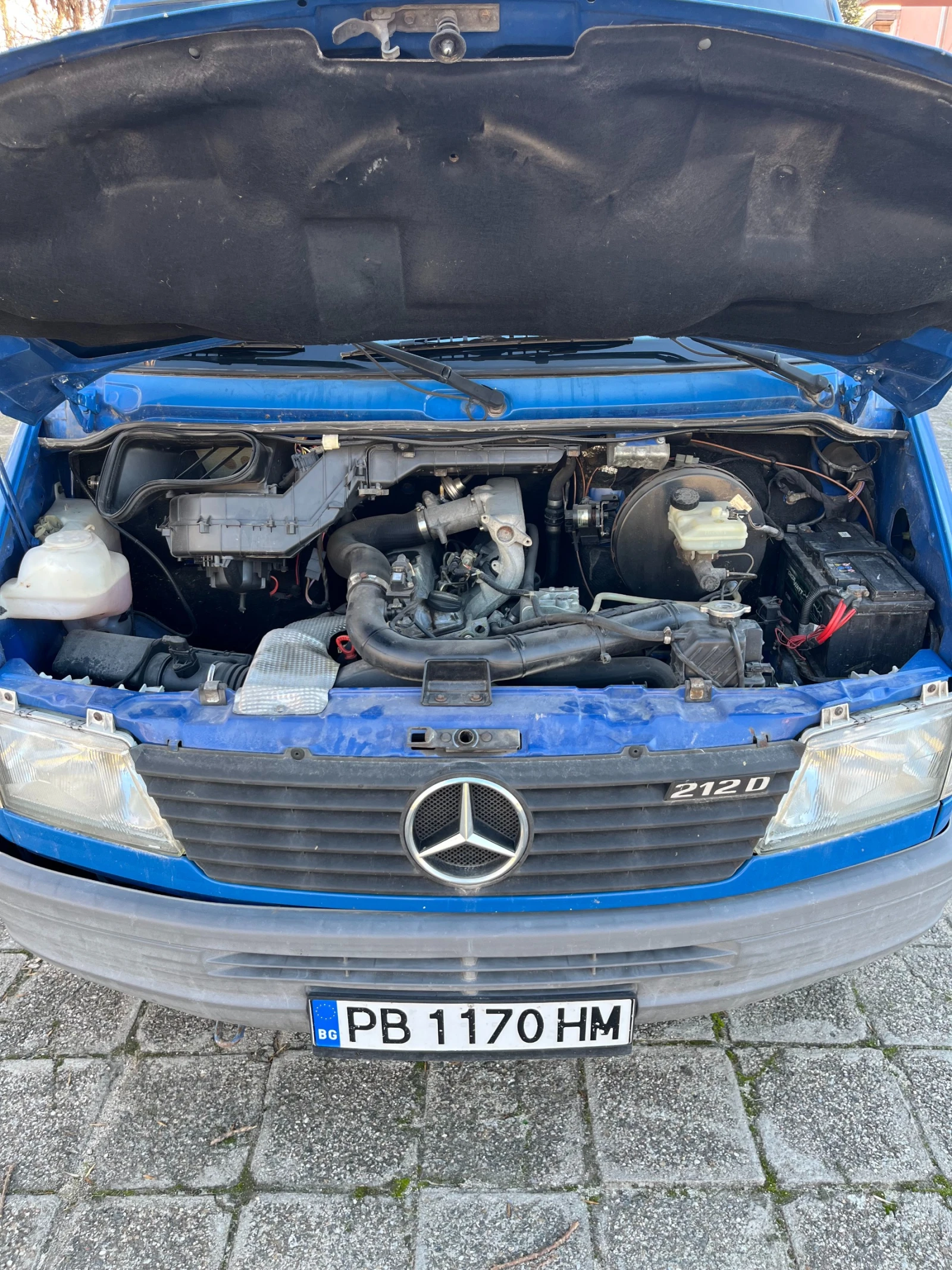 Mercedes-Benz 212 D | Mobile.bg   17