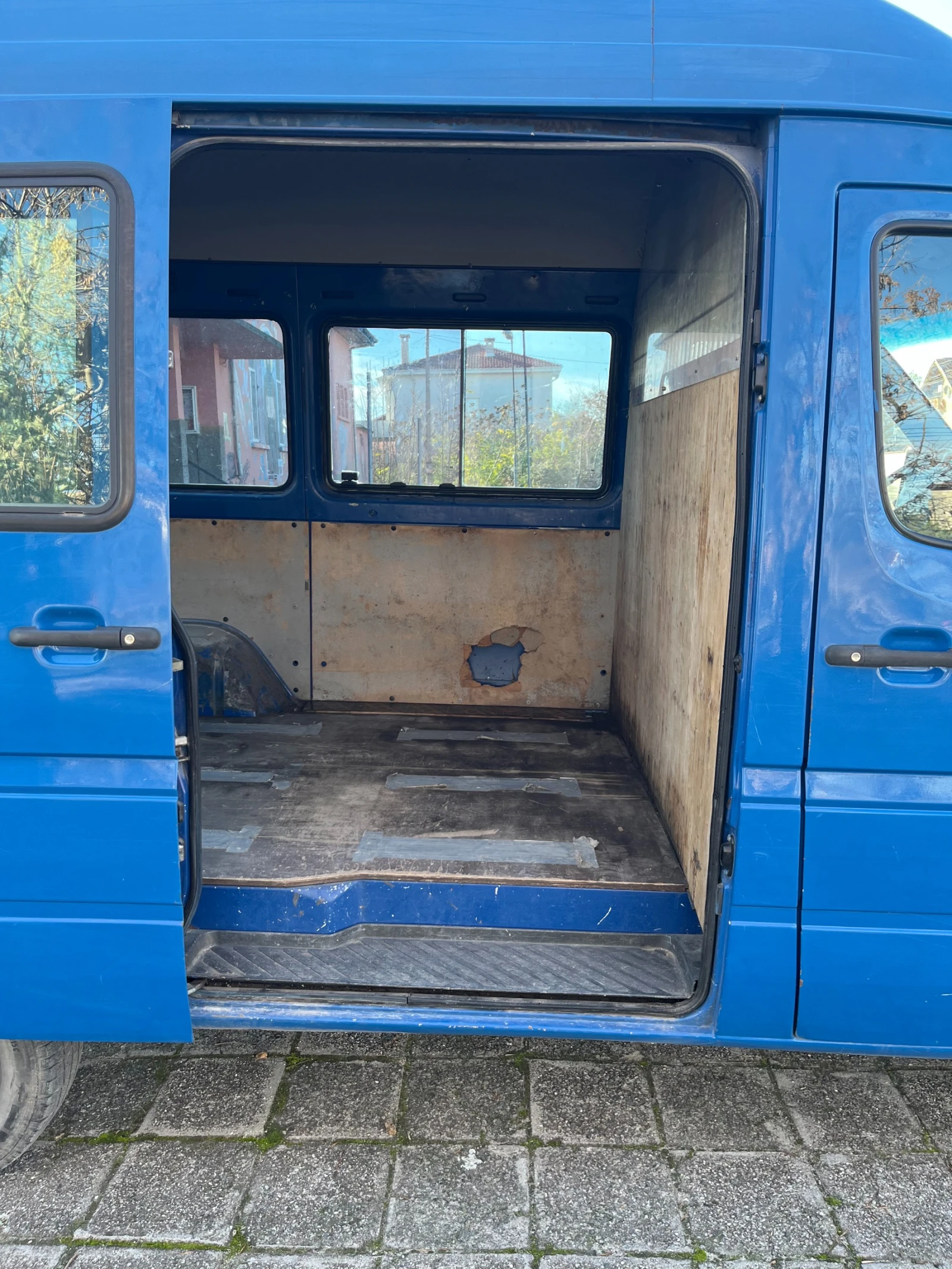 Mercedes-Benz 212 D | Mobile.bg   10