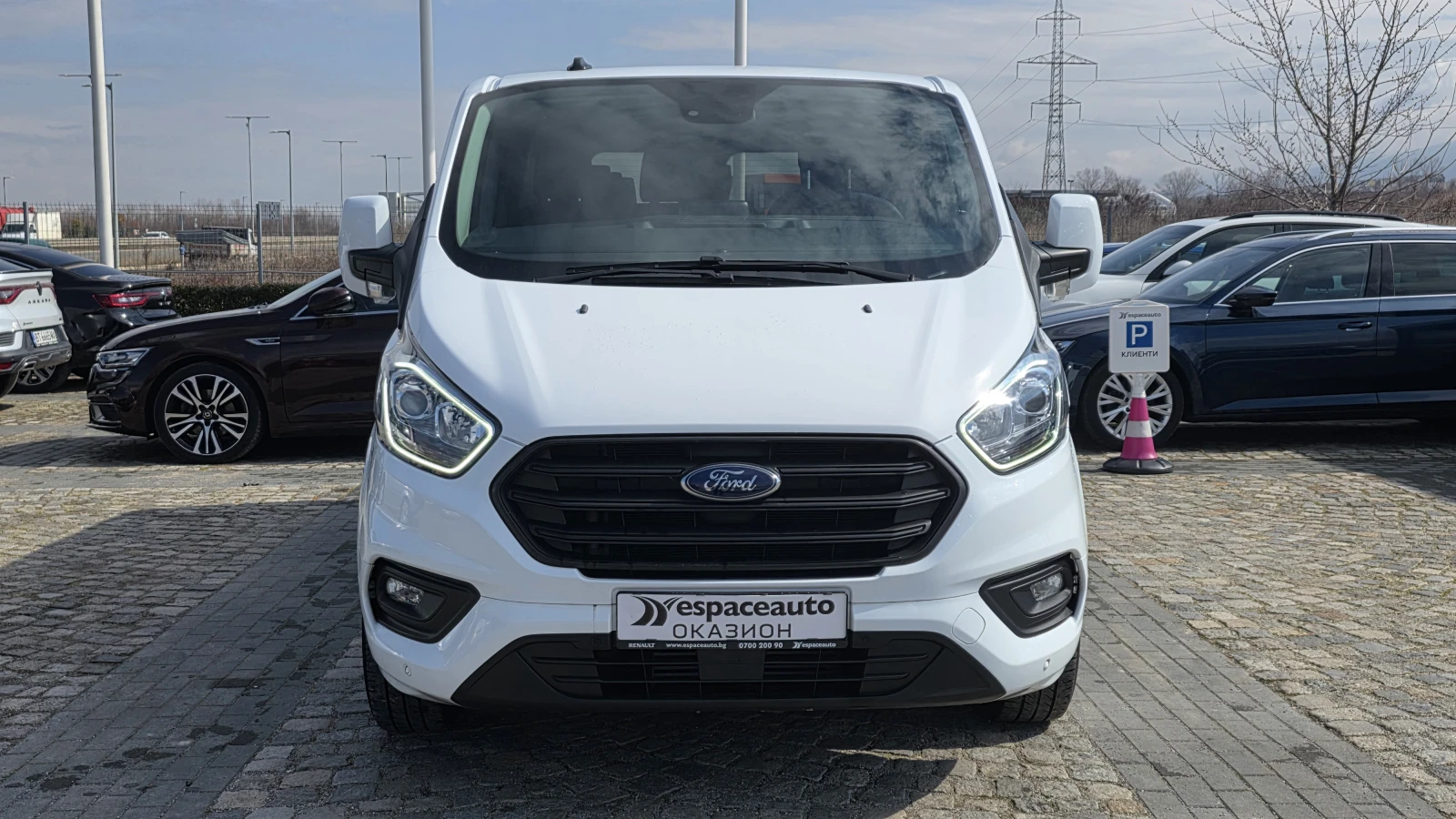 Ford Transit Custom 320 L2H1, снимка 2 - Бусове и автобуси - 53721794