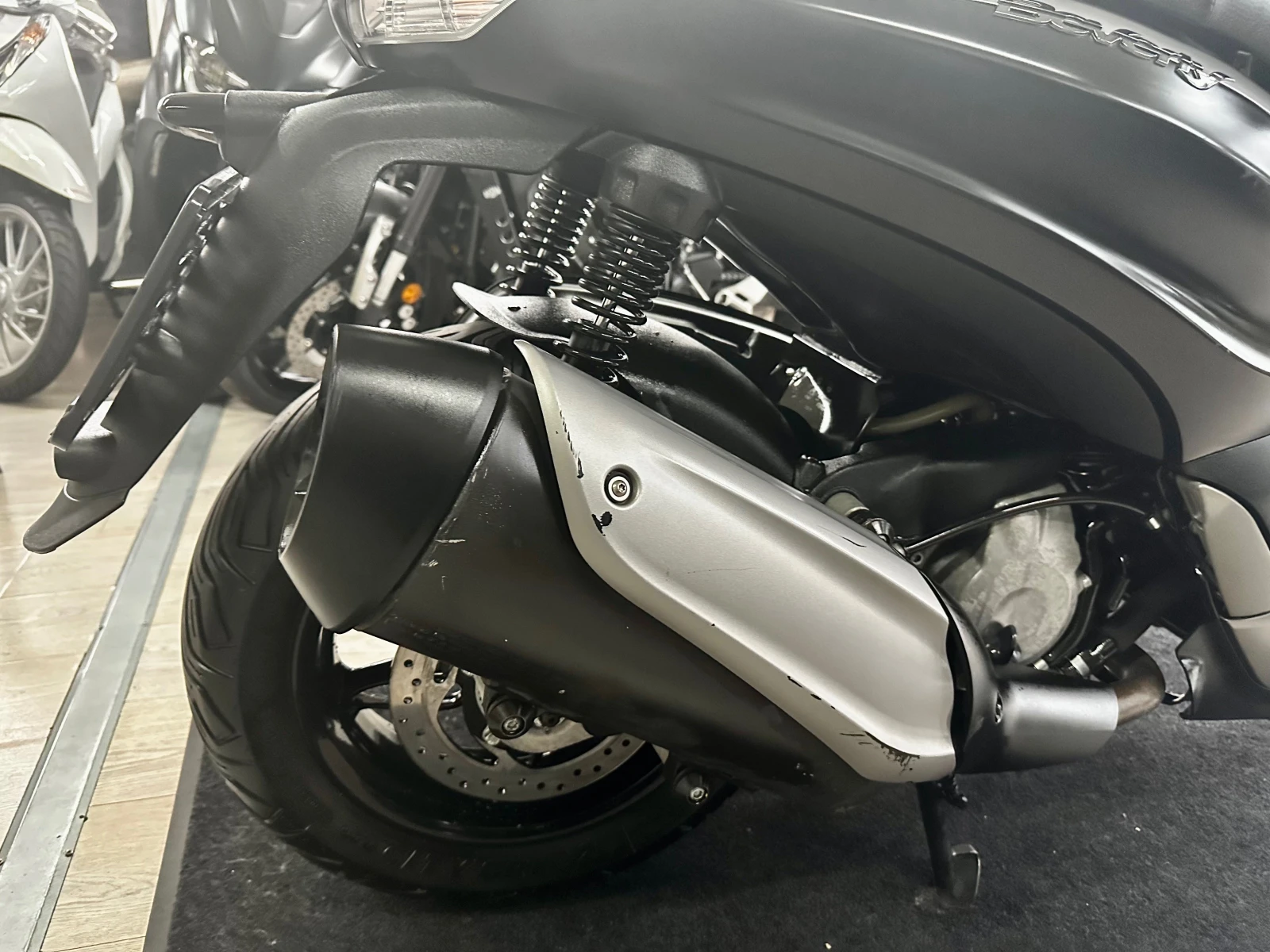 Piaggio Beverly 350i ABS/ASR/LED 2016. | Mobile.bg   11