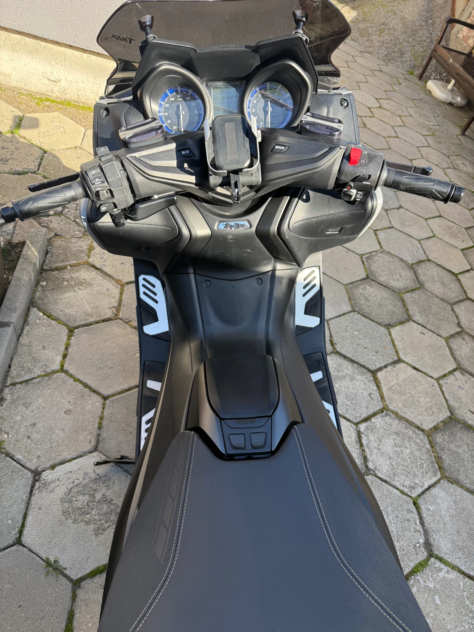 Yamaha T-max 560 - изображение 6