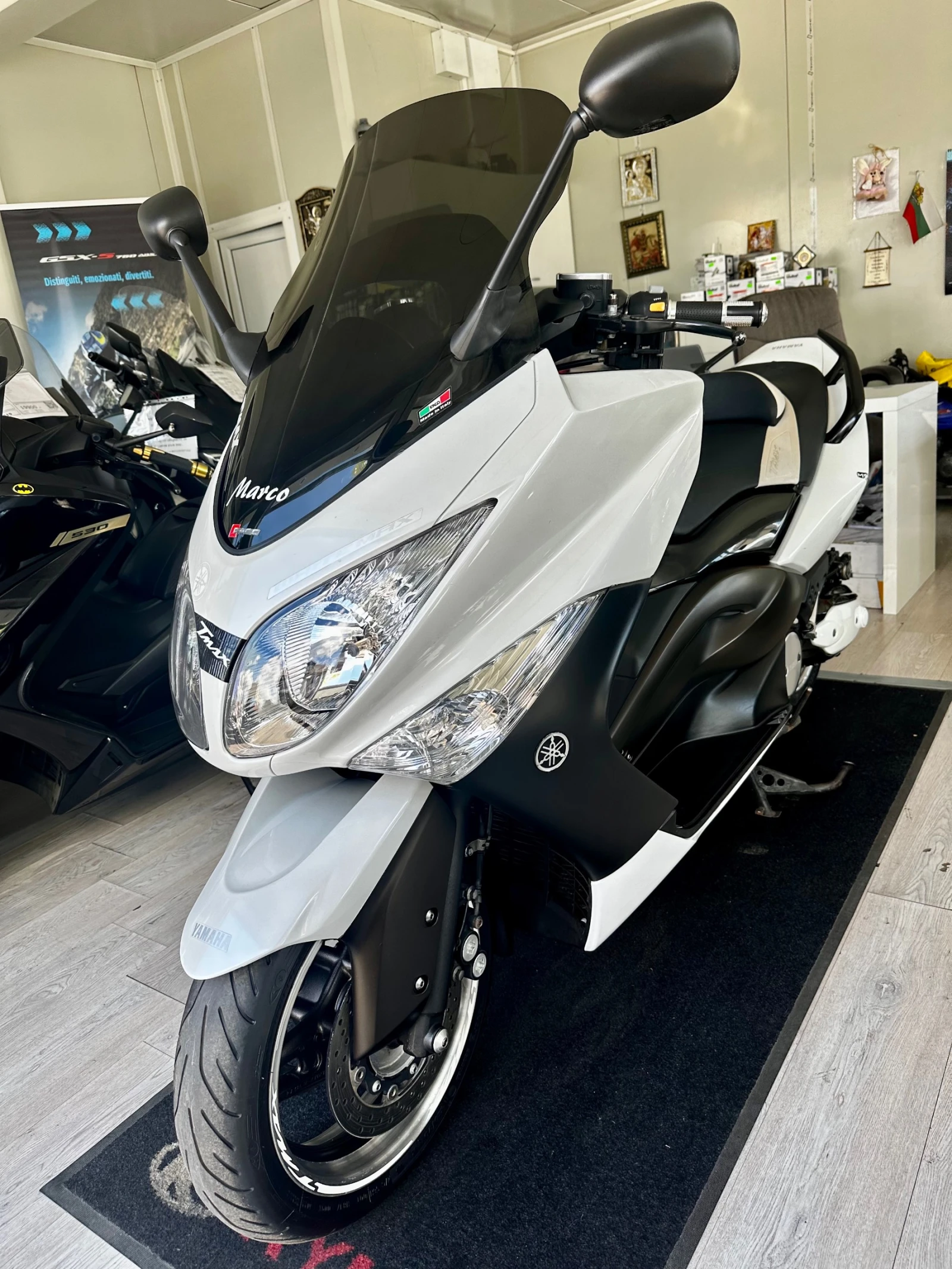 Yamaha T-max White Max 500i Anniversary - изображение 6