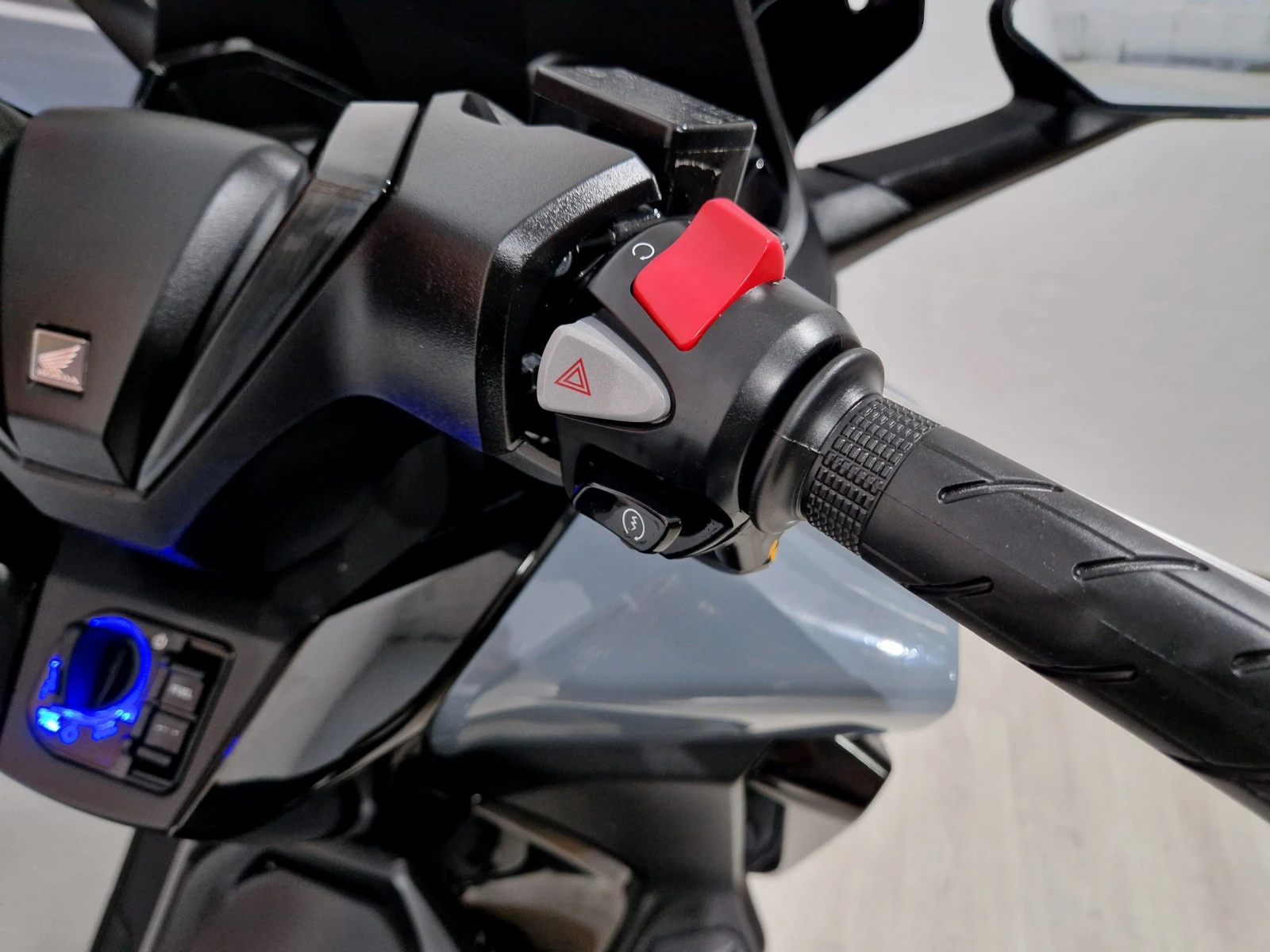 Honda Forza 300ie, 2020г.ABS-TCS, Keyless, !!22662км!!, снимка 15 - Мотоциклети и мототехника - 55505221