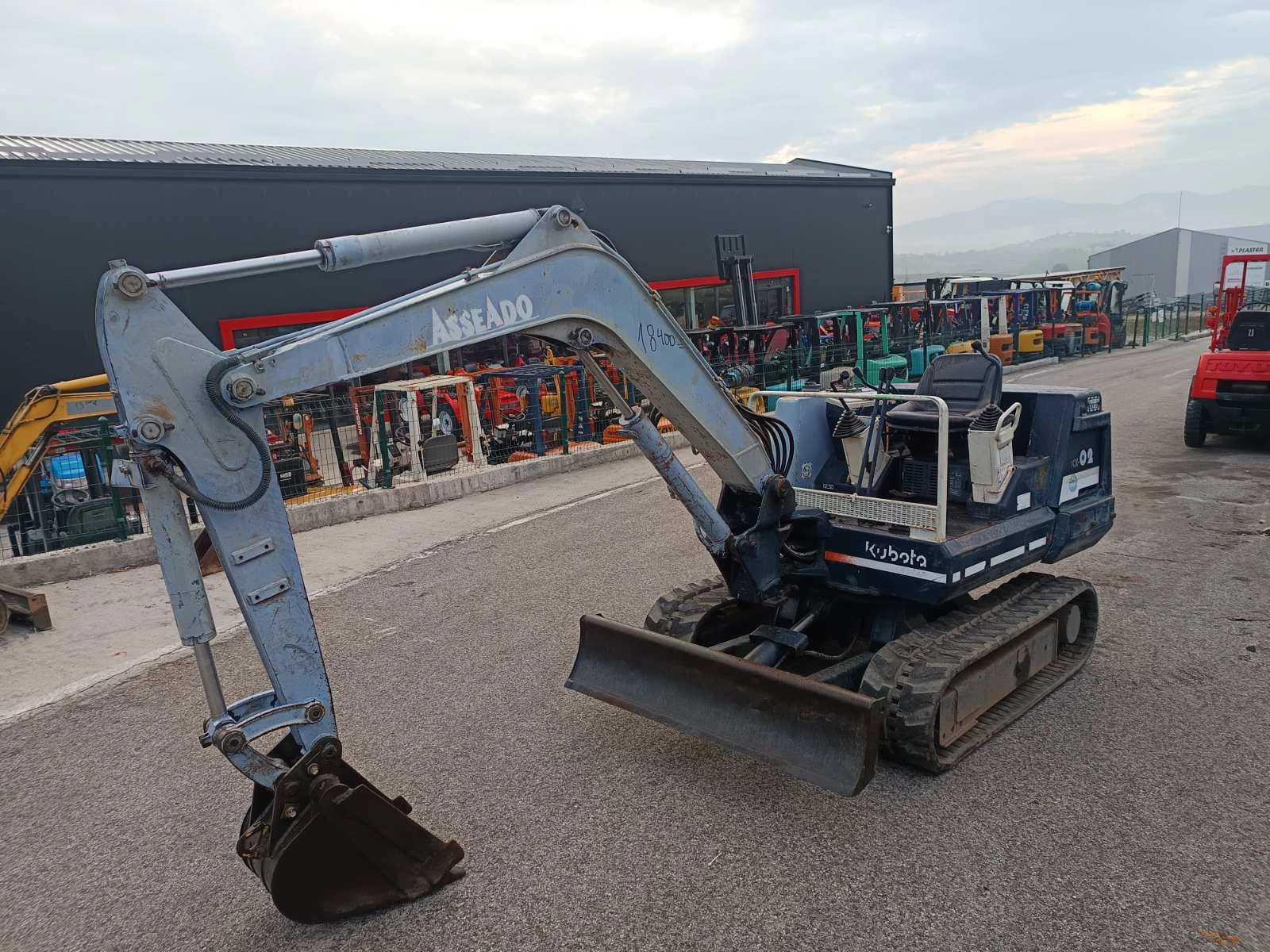  Kubota  KUBOTA   JAPAN | Mobile.bg   12