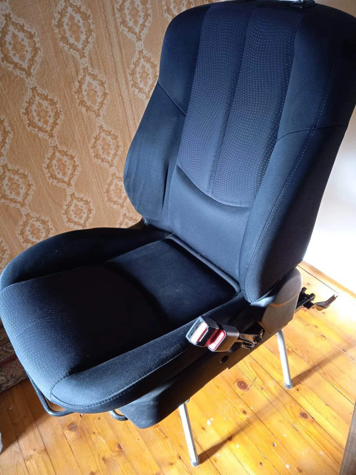     6. 2010. | Mobile.bg   2