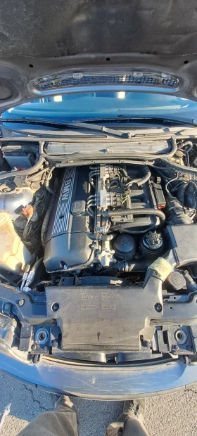 BMW 320, снимка 11