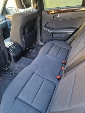 Mercedes-Benz E 220 CDI, снимка 13