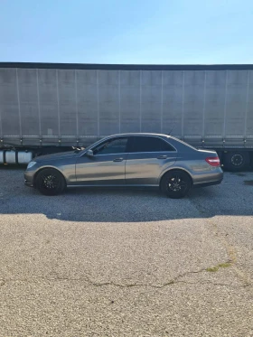 Mercedes-Benz E 200, снимка 2