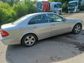 Mercedes-Benz E 320, снимка 2