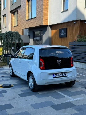 VW Up Автоматик, снимка 4