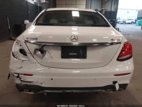 Обява за продажба на Mercedes-Benz E 300 4MATIC burmester подгреви обдухване ~28 000 лв. - изображение 3