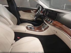 Обява за продажба на Mercedes-Benz E 300 4MATIC burmester подгреви обдухване ~28 000 лв. - изображение 9