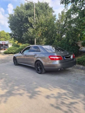 ����� �� �������� �� Mercedes-Benz E 200