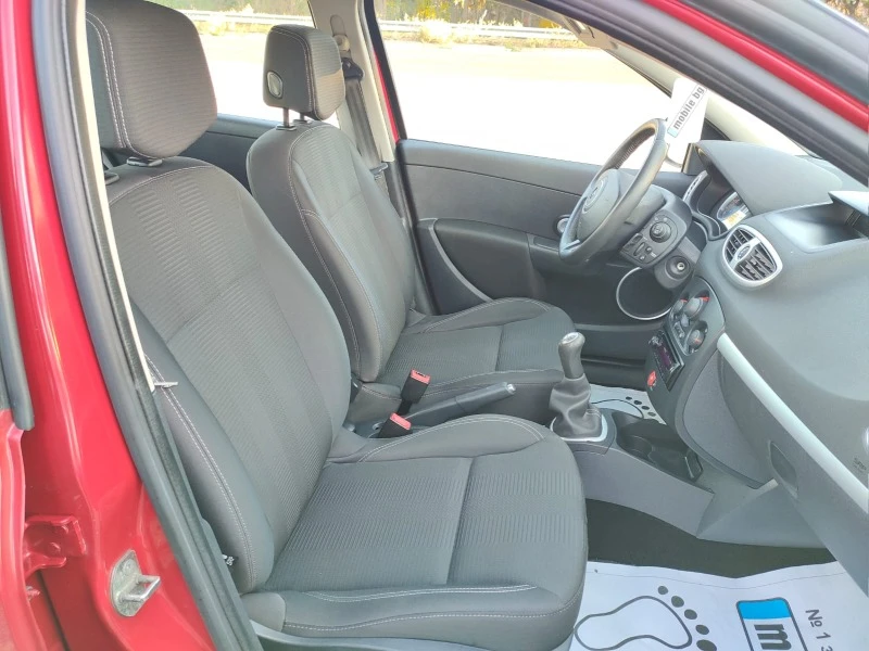 Renault Clio 1.2 I, снимка 12 - Автомобили и джипове - 38567834