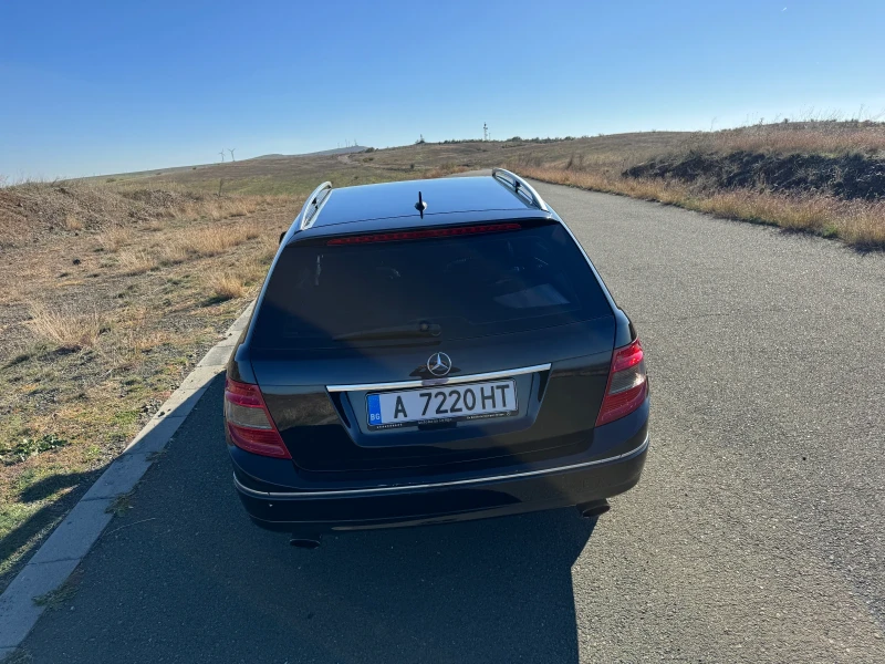 Mercedes-Benz C 320, снимка 5 - Автомобили и джипове - 47818736