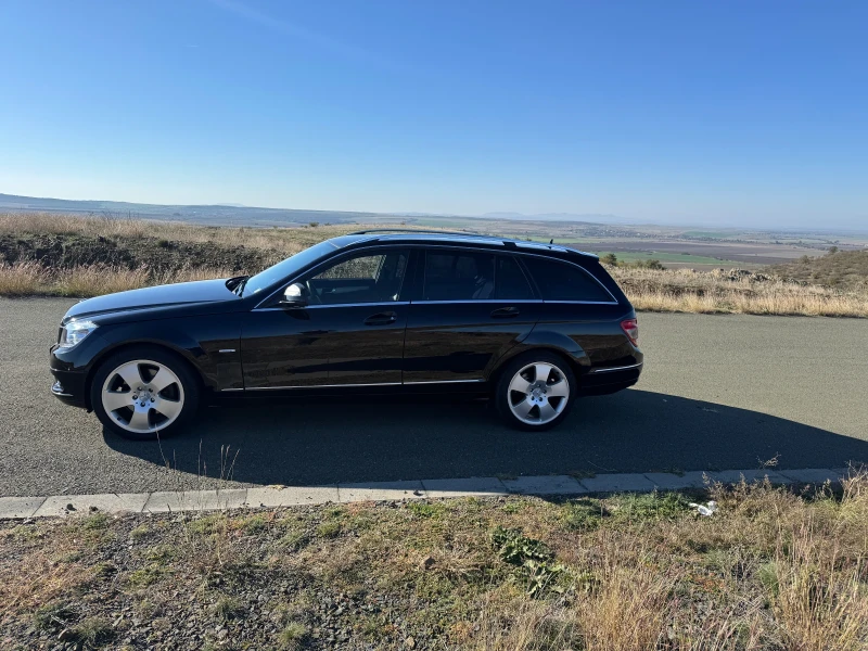 Mercedes-Benz C 320, снимка 3 - Автомобили и джипове - 47818736