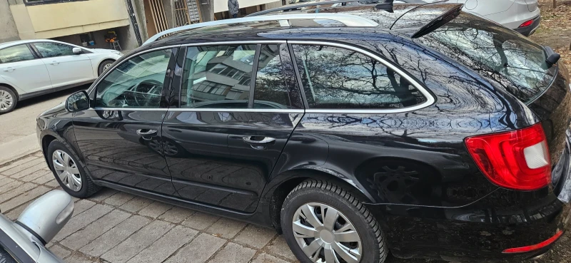 Skoda Superb, снимка 5 - Автомобили и джипове - 48322667