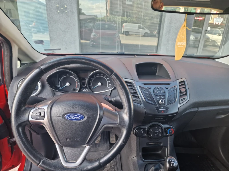 Ford Fiesta, снимка 10 - Автомобили и джипове - 48897990