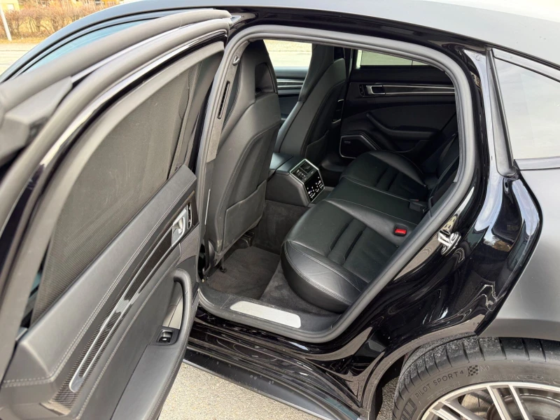 Porsche Panamera TURBO/549HP/PANO/SOFT-CLOSE/NAVI/AMBI/KLESS/391v, снимка 9 - Автомобили и джипове - 50221060