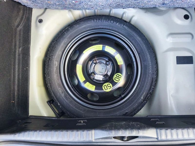 Citroen C3 Shine , снимка 8 - Автомобили и джипове - 52339941