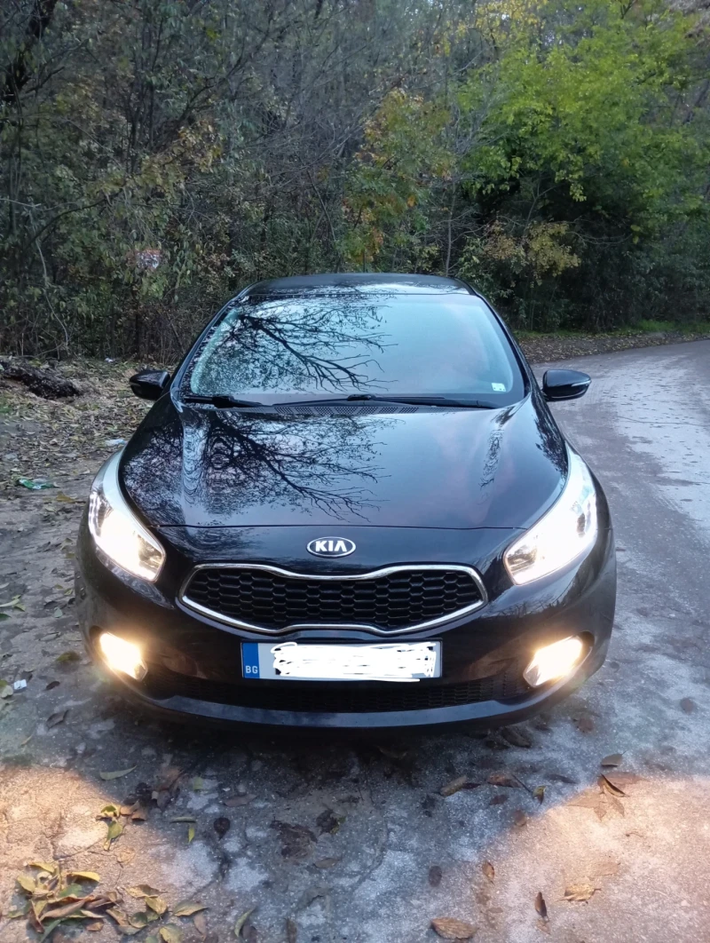 Kia Ceed 1, 6 GDI, снимка 10 - Автомобили и джипове - 52513365