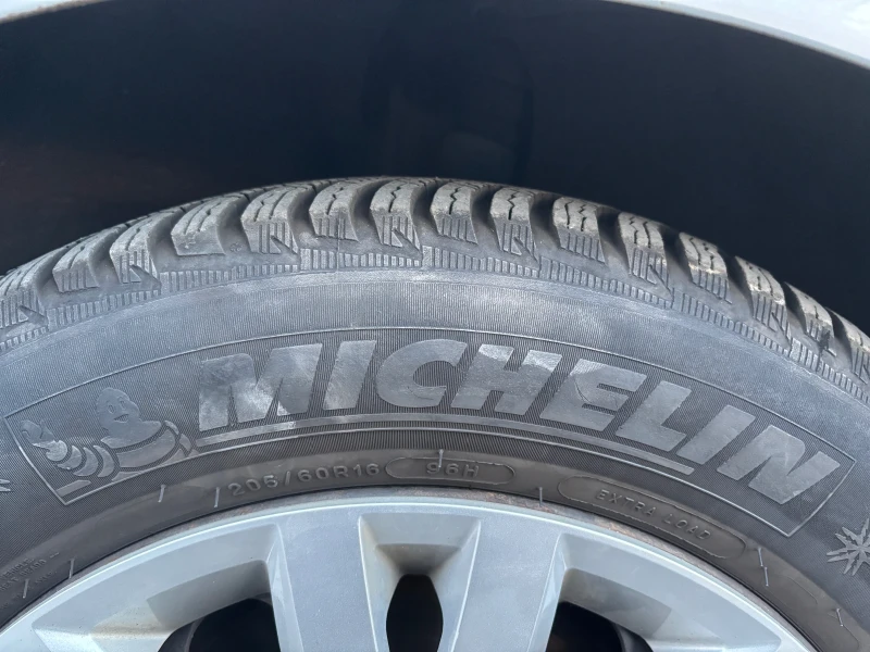 VW Passat 2.0 TDI Common Rail, снимка 13 - Автомобили и джипове - 53076773