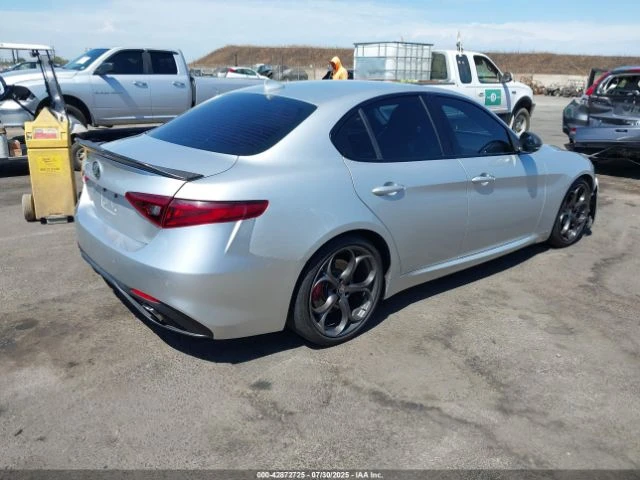 Alfa Romeo Giulia Ti 280кс * Възможност за Лизинг*  - изображение 4