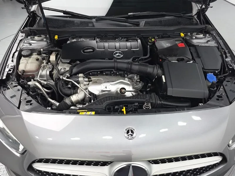 Mercedes-Benz A 250 4MATIC , снимка 6 - Автомобили и джипове - 55790239