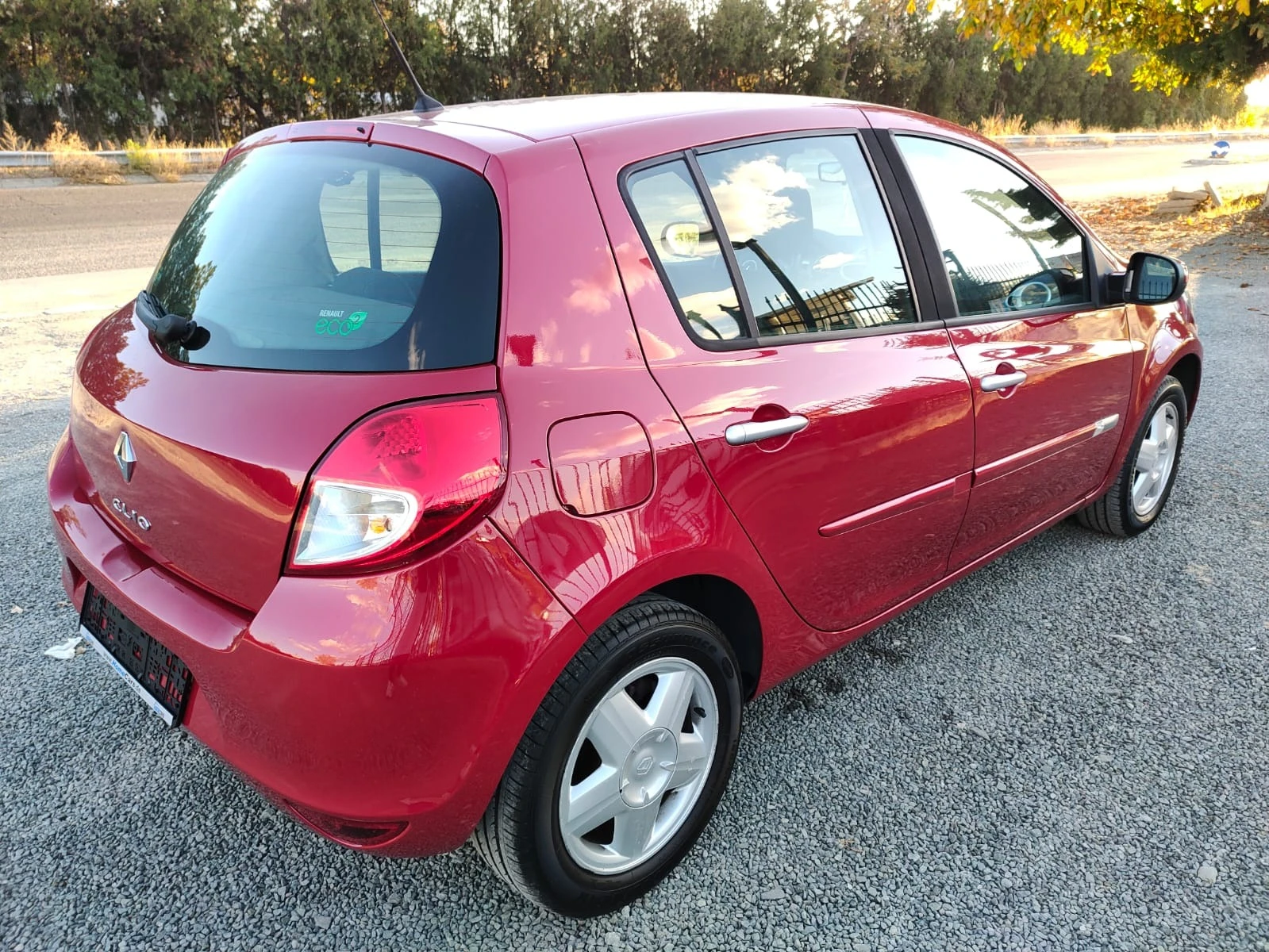 Renault Clio 1.2 I - изображение 4