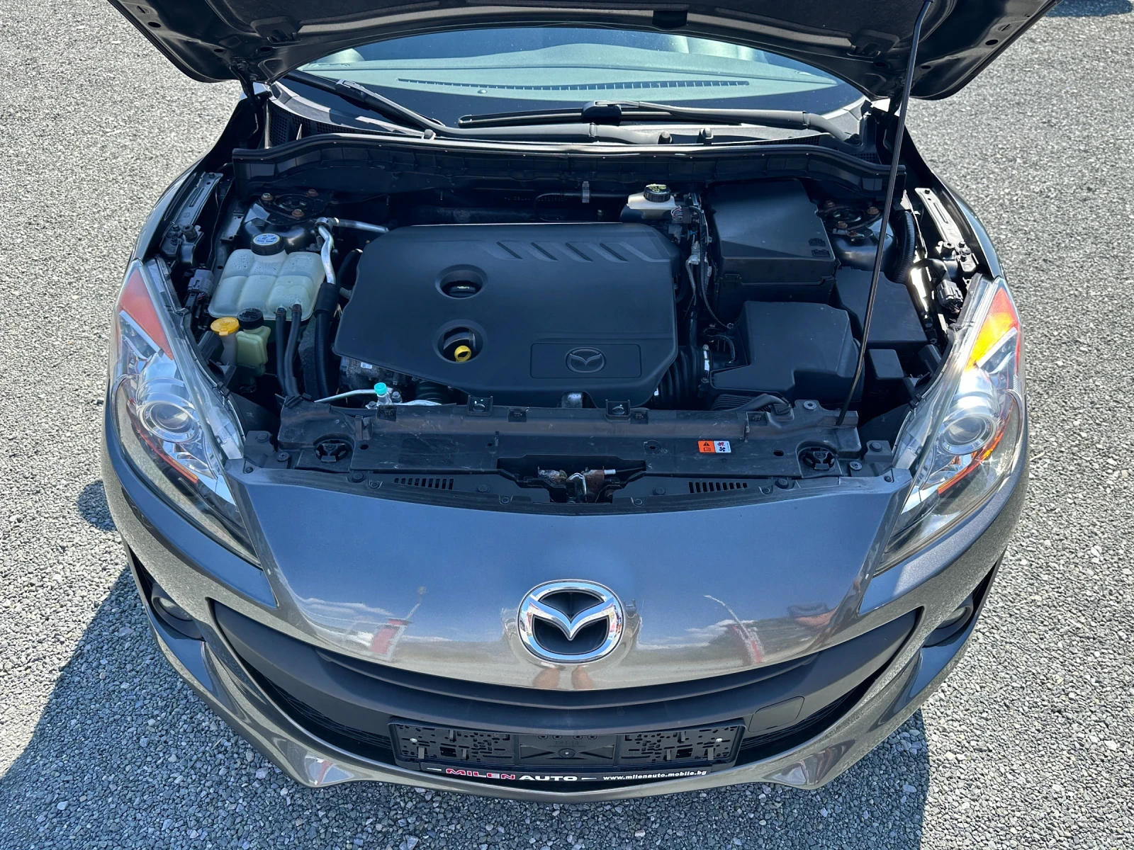 Mazda 3 (KATO НОВА) | Mobile.bg — изображение 17