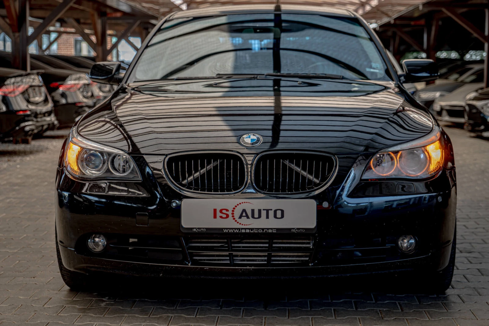 BMW 535 DYNAMIC DRIVE/PDC/4xПодгрев/Navi/Xenon - изображение 2