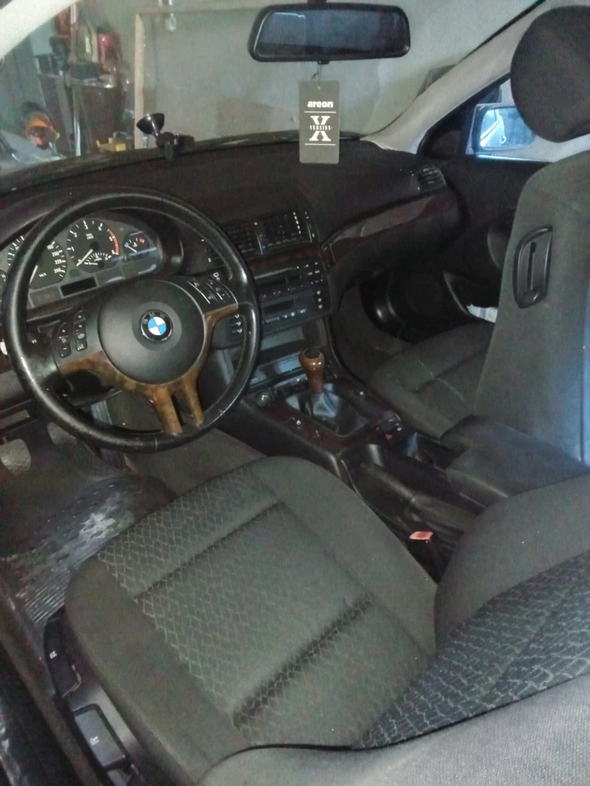 BMW 320  - изображение 4