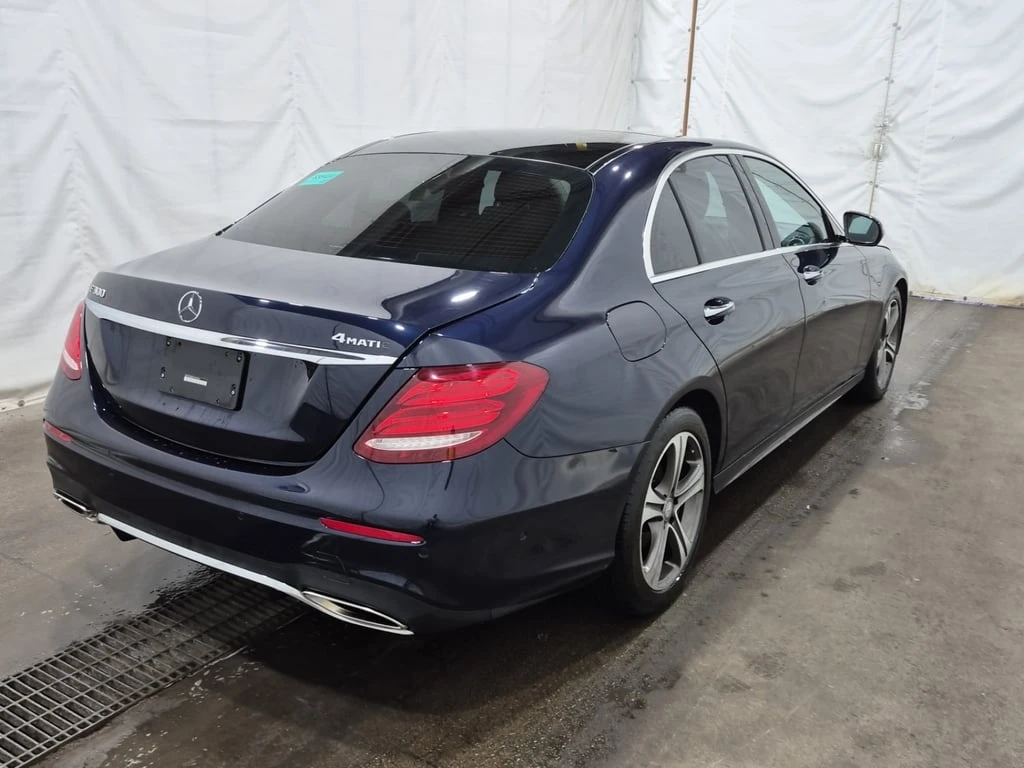 Mercedes-Benz E 300 * CARFAX * БЕЗ ПЪРВОНАЧАЛНА ВНОСКА - изображение 3