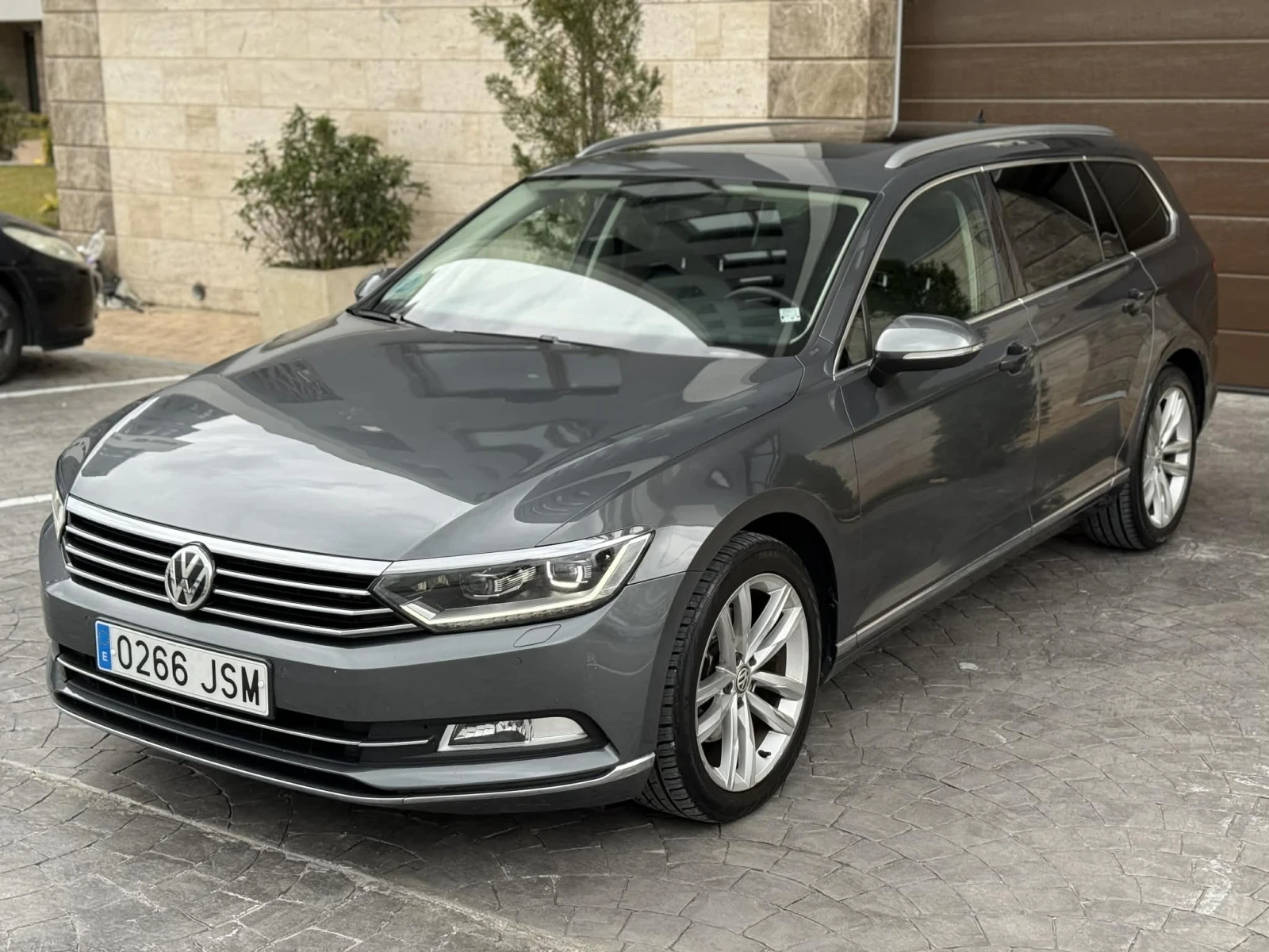 VW Passat 2.0TDI 190/DIGITAL/CAMERA/PANORAMA/����� ������� | Mobile.bg � ����������� 3