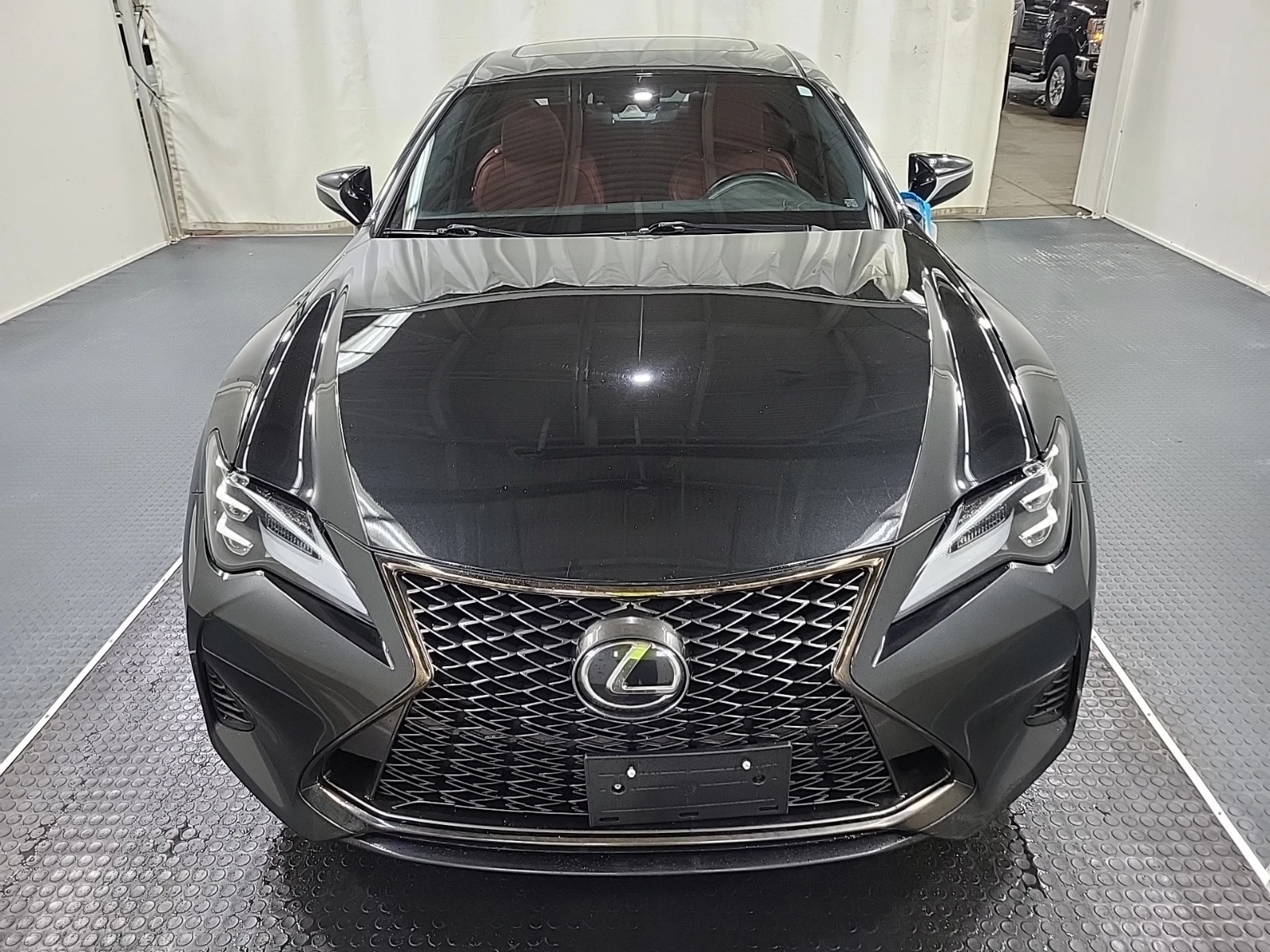 Lexus RC 300 F SPORT CARFAX, снимка 2 - Автомобили и джипове - 53813315