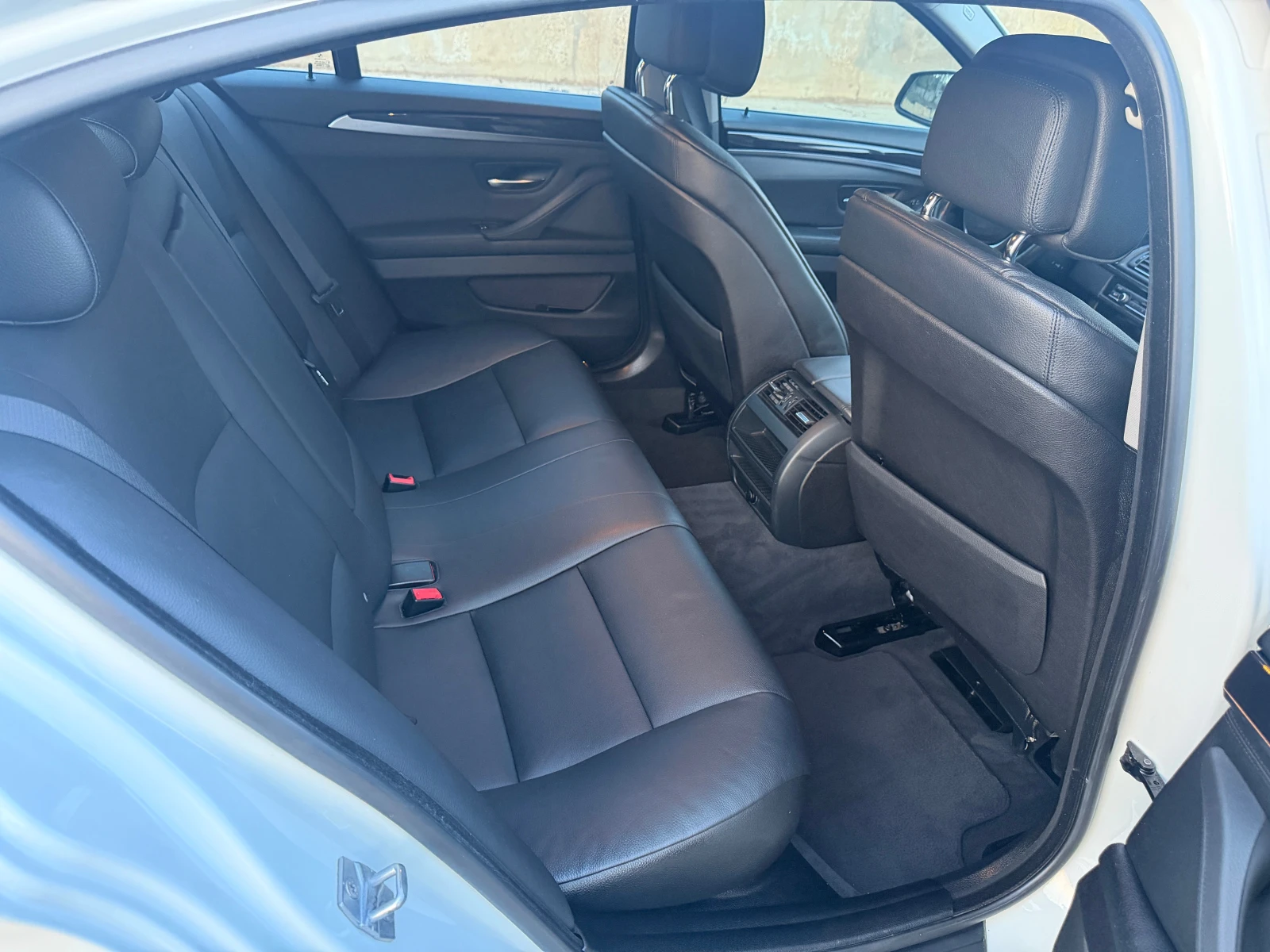 BMW 530 4х4 АВТОМАТИК, снимка 13 - Автомобили и джипове - 53917438