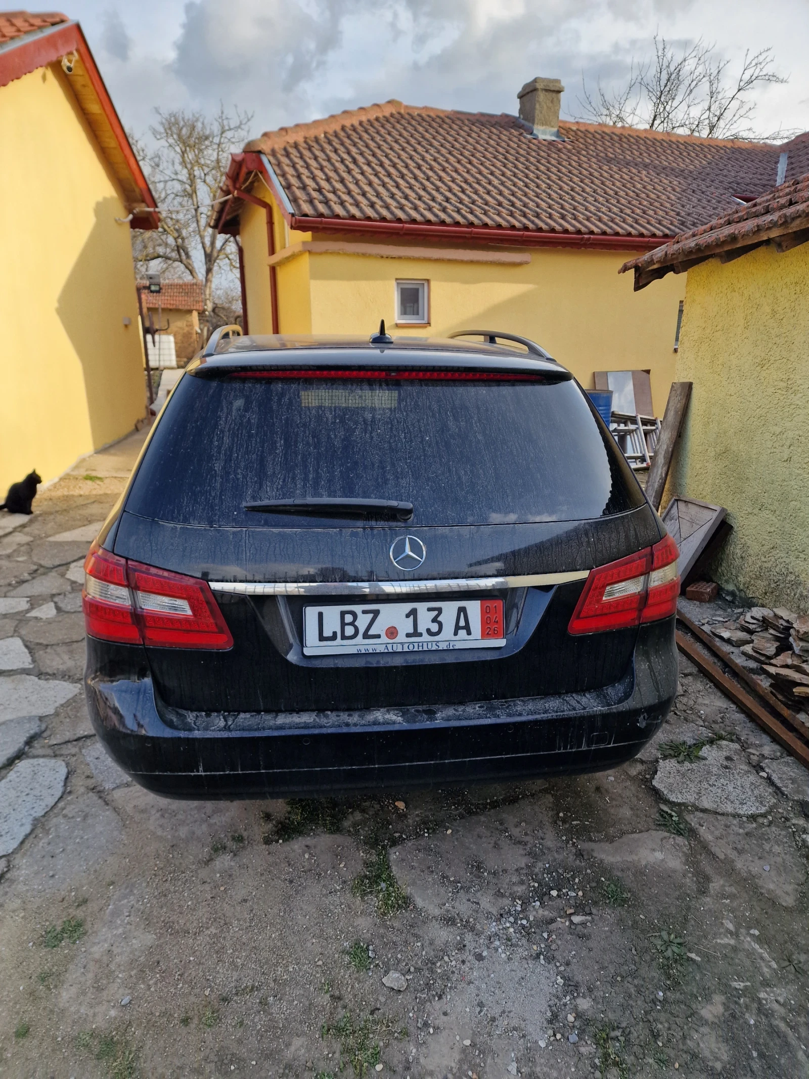 Mercedes-Benz E 220 CDI, снимка 5 - Автомобили и джипове - 53954969