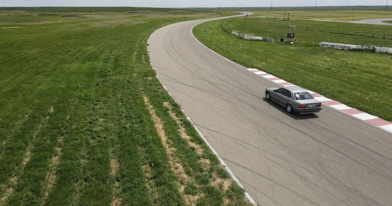 BMW 728 E38 728i, снимка 11 - Автомобили и джипове - 53989503